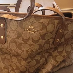 Coach tote